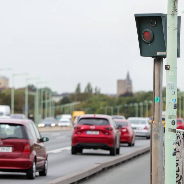 Auf der Zoobrücke in Köln gilt jetzt Tempo 50.
