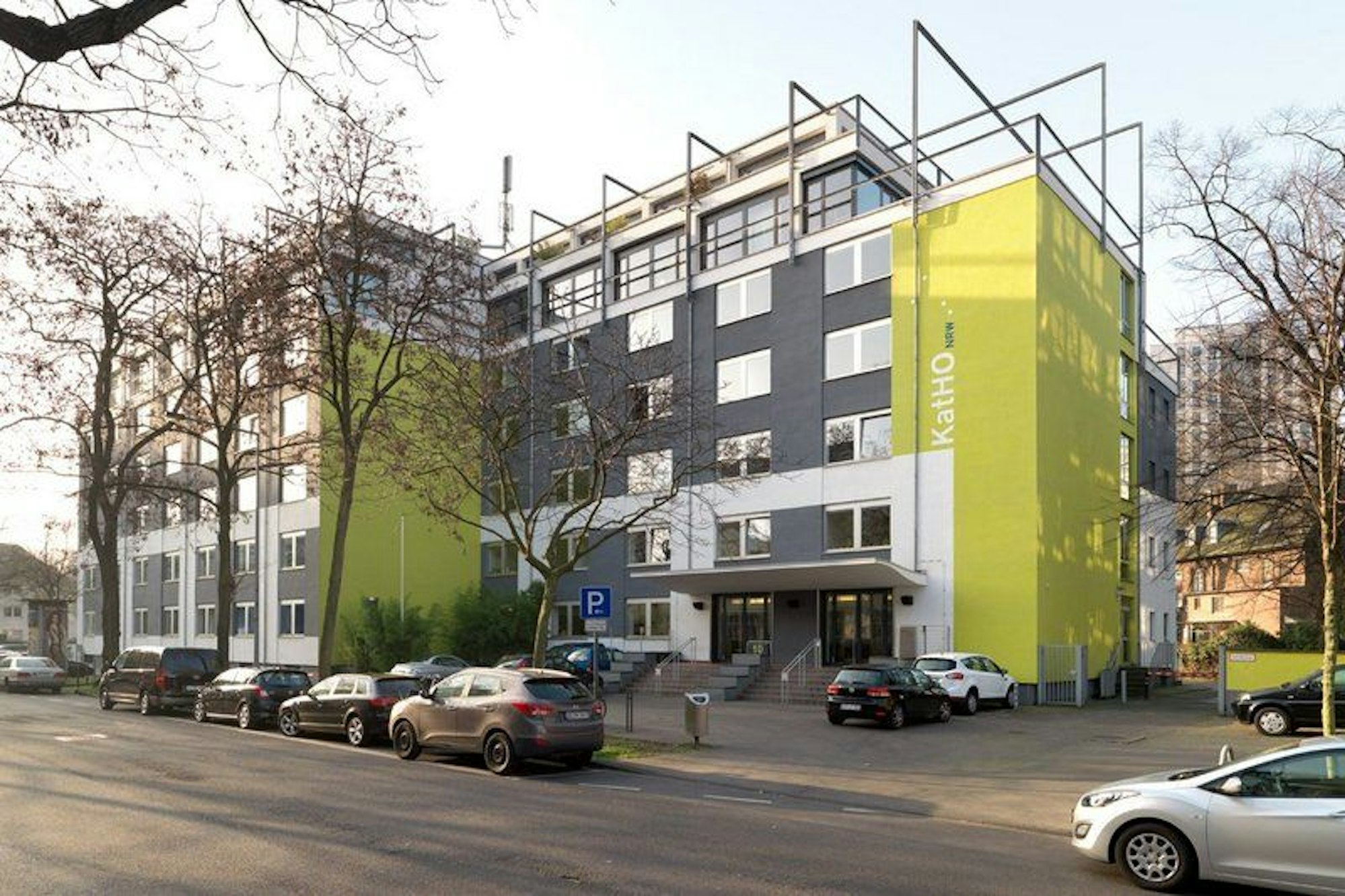 Gebäude der „Katho" im Kölner Agnesviertel