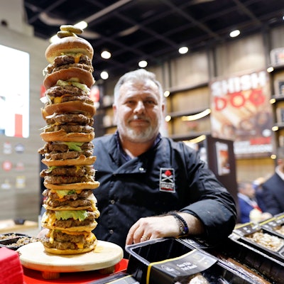 Impression von der Lebensmittelmesse Anuga, der weltweit führenden Ernährungsmesse für Handel, Gastronomie und Außer-Haus-Markt, 2021 in der Koelnmesse. Köln, 13.10.2021 *** Impression of the food fair Anuga, the worlds leading food fair for trade, gastronomy and out-of-home market, 2021 at Koelnmesse Cologne, 13 10 2021 Foto:xC.xHardtx/xFuturexImage