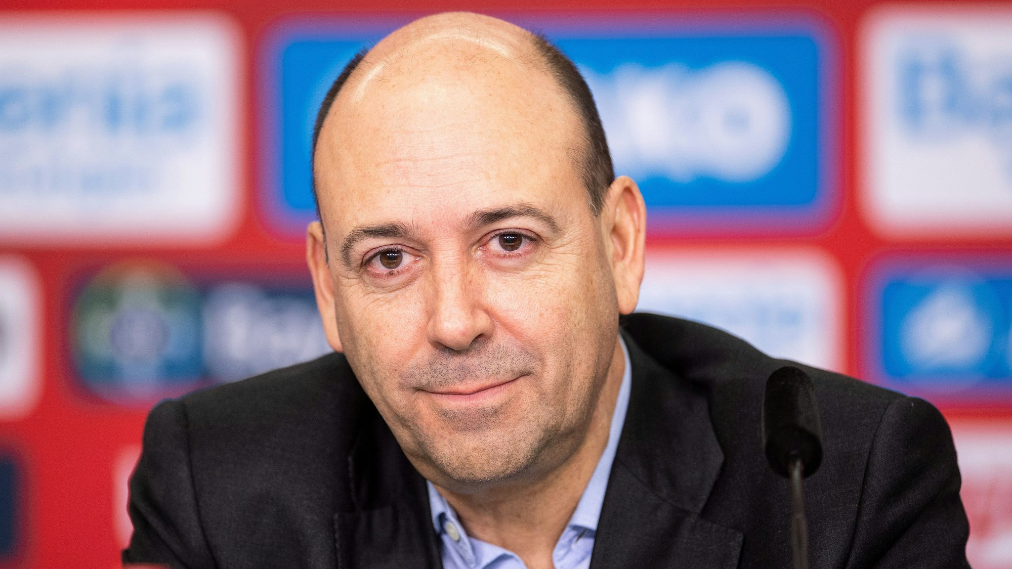 Fernando Carro, Geschäftsführer von Fußball-Bundesligist Bayer 04 Leverkusen, gehört zum Beirat, der die Preisträger auswählt.