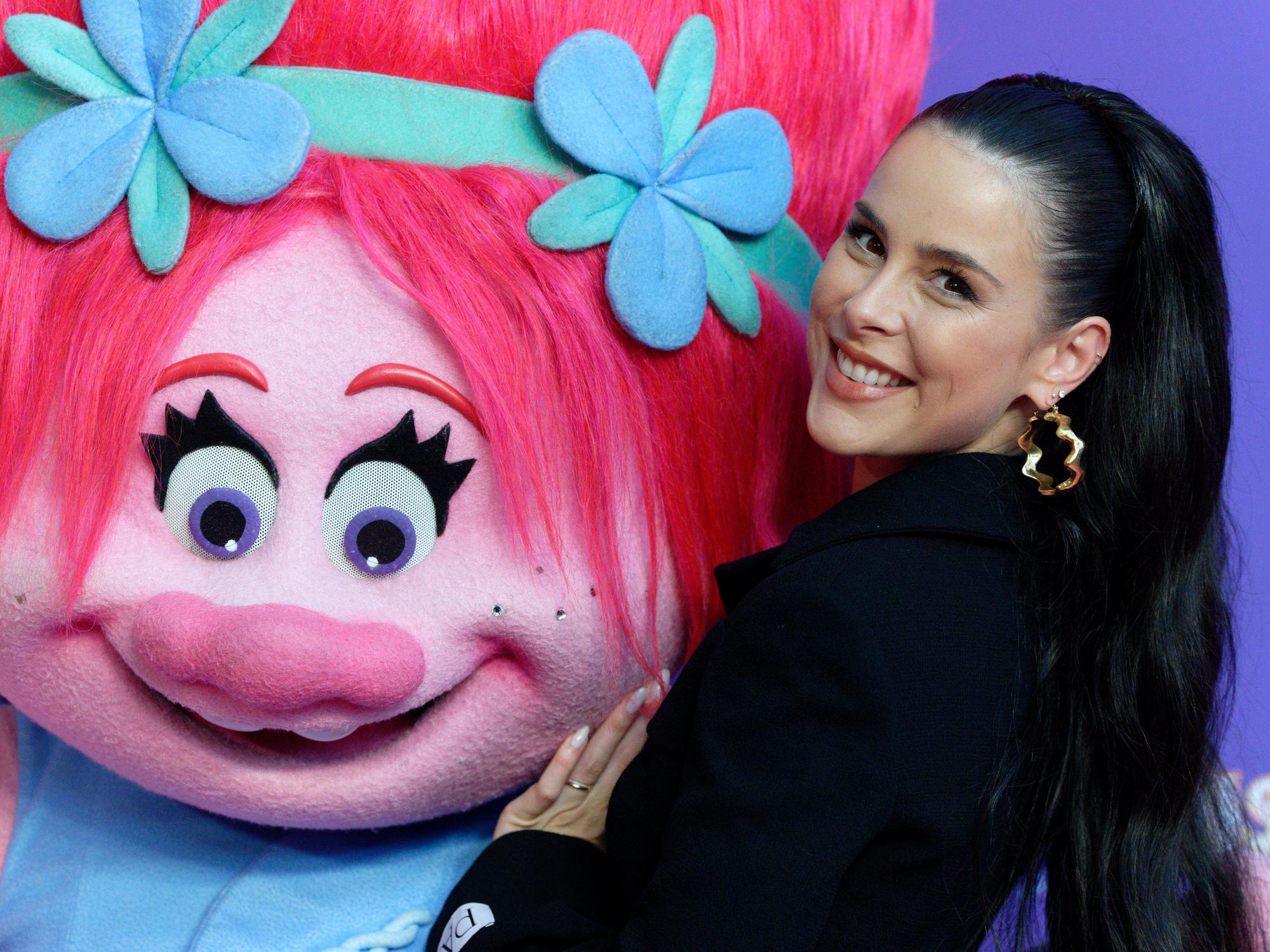 Lena Meyer-Landrut kommt zur Premiere des Films „Trolls 3 - Gemeinsam stark“.