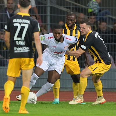 SC Fortuna Köln vs. Alemannia Aachen, 4.Liga,
Mitte: Arnold Budimbu (Fortuna), 06.10.2023, Bild: Herbert Bucco