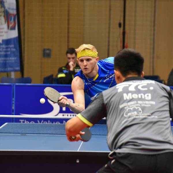 ds Tisttennis Bundesliga Schwalbe Bergneustadt Vs Fulda in der Burstenhalle