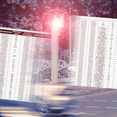 Illustration zu einem Datenleck der Stadt Köln, bei dem vollständige KFZ-Kennzeichen von Temposündern veröffentlicht wurden.