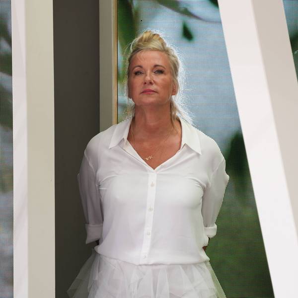 Andrea Kiewel in der Kulisse des „ZDF-Fernsehgarten“, den sie seit 2000 moderiert.