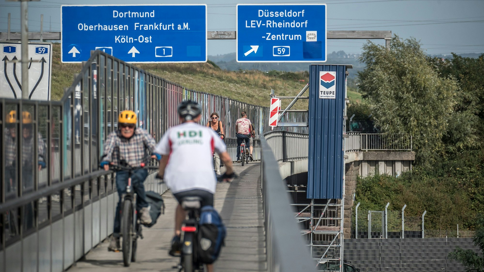 Radweg Köln-Leverkusen Merkenich. Foto: Ralf Krieger