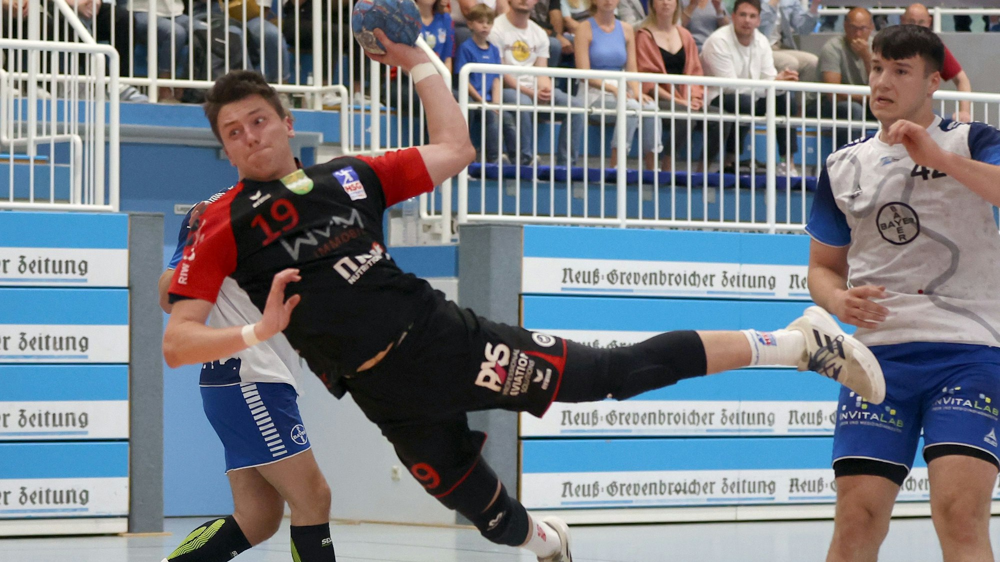 sport Handball Oberliga
Bayer Dormagen  HSG Refrath Hand
Lennart Niehaus