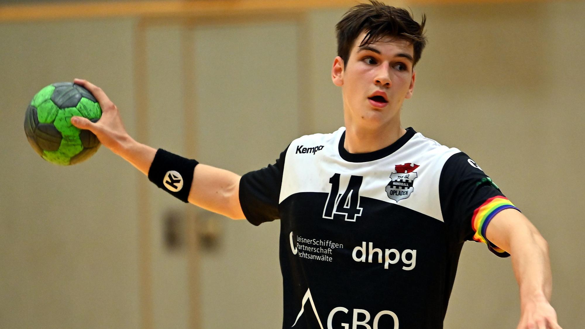 24.09.2022, Handball-TuS Opladen - TuS Spenge
Yannik Nitzschmann (Opladen)
Foto: Uli Herhaus