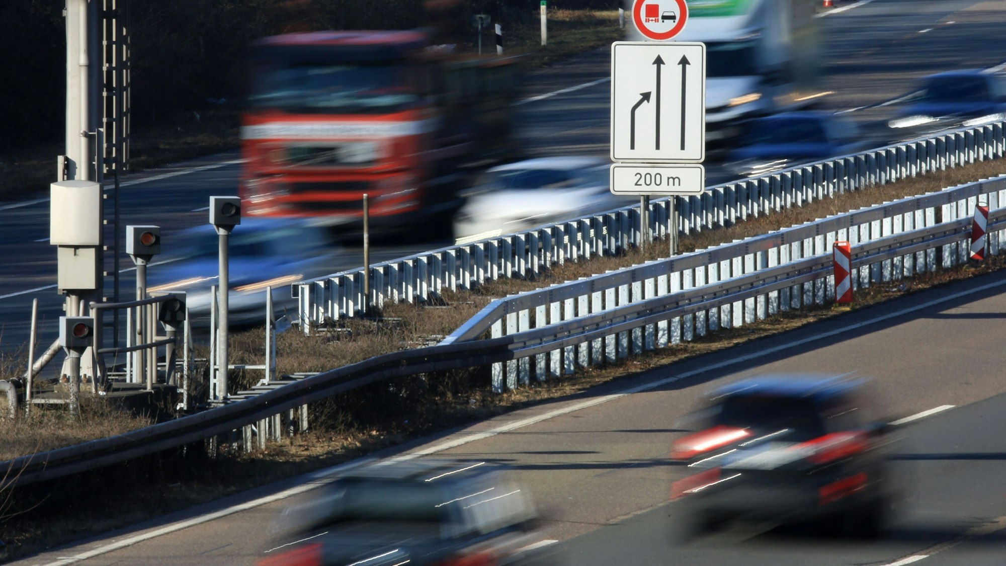 Der Blitzer am Heumarer Dreieck im Jahr 2017.