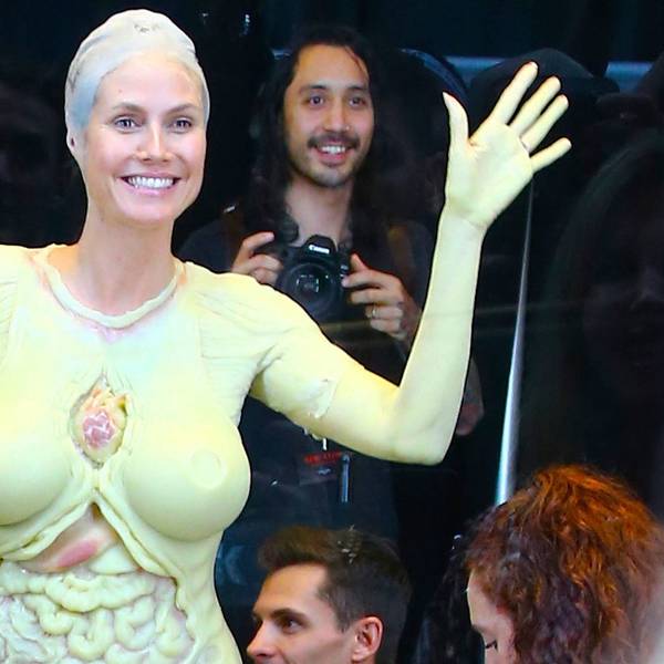 Heidi Klum winkt bei den Halloween-Kostümvorbereitungen 2019.