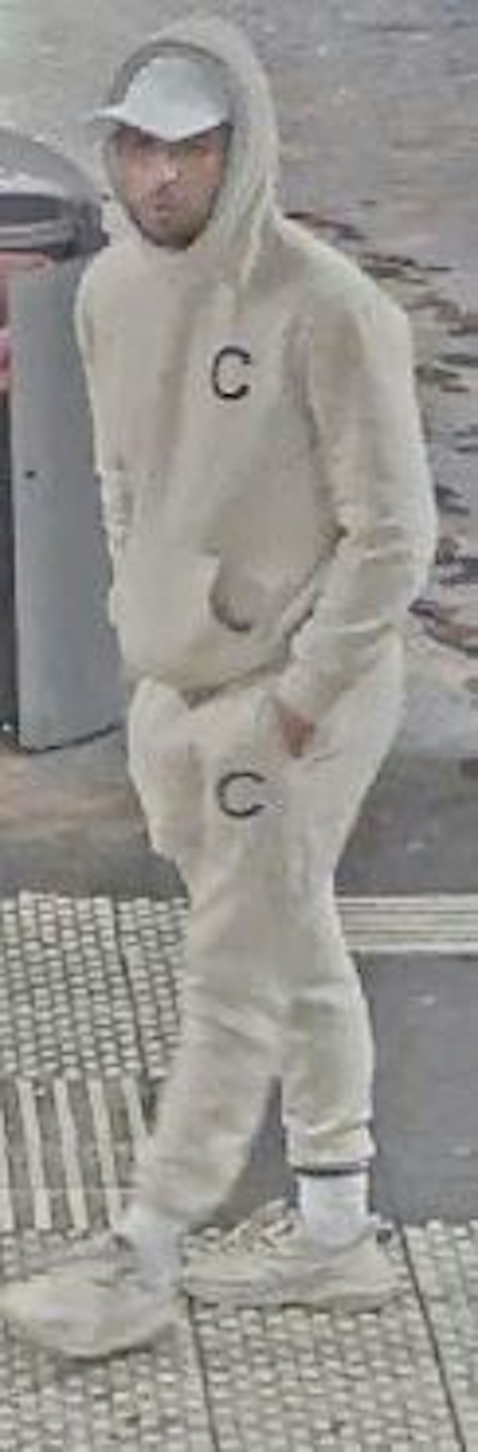 Der zweite Verdächtige.