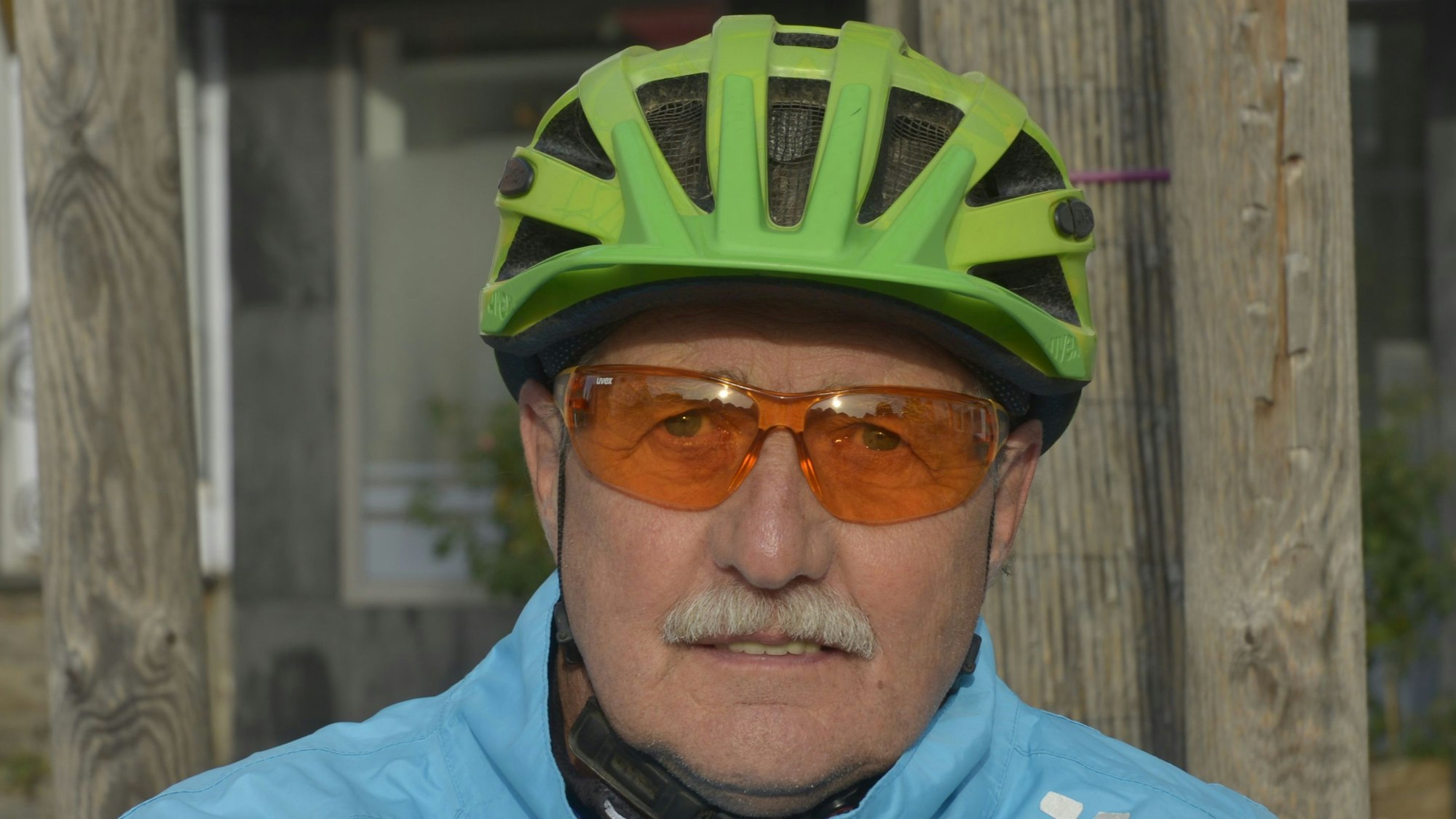 Udo Sonnenberg (70) aus Wipperfürth im Porträt.