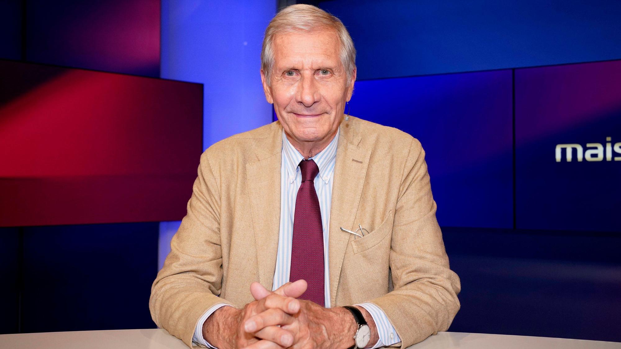 Ulrich Wickert 2023 in der ARD-Talkshow maischberger.