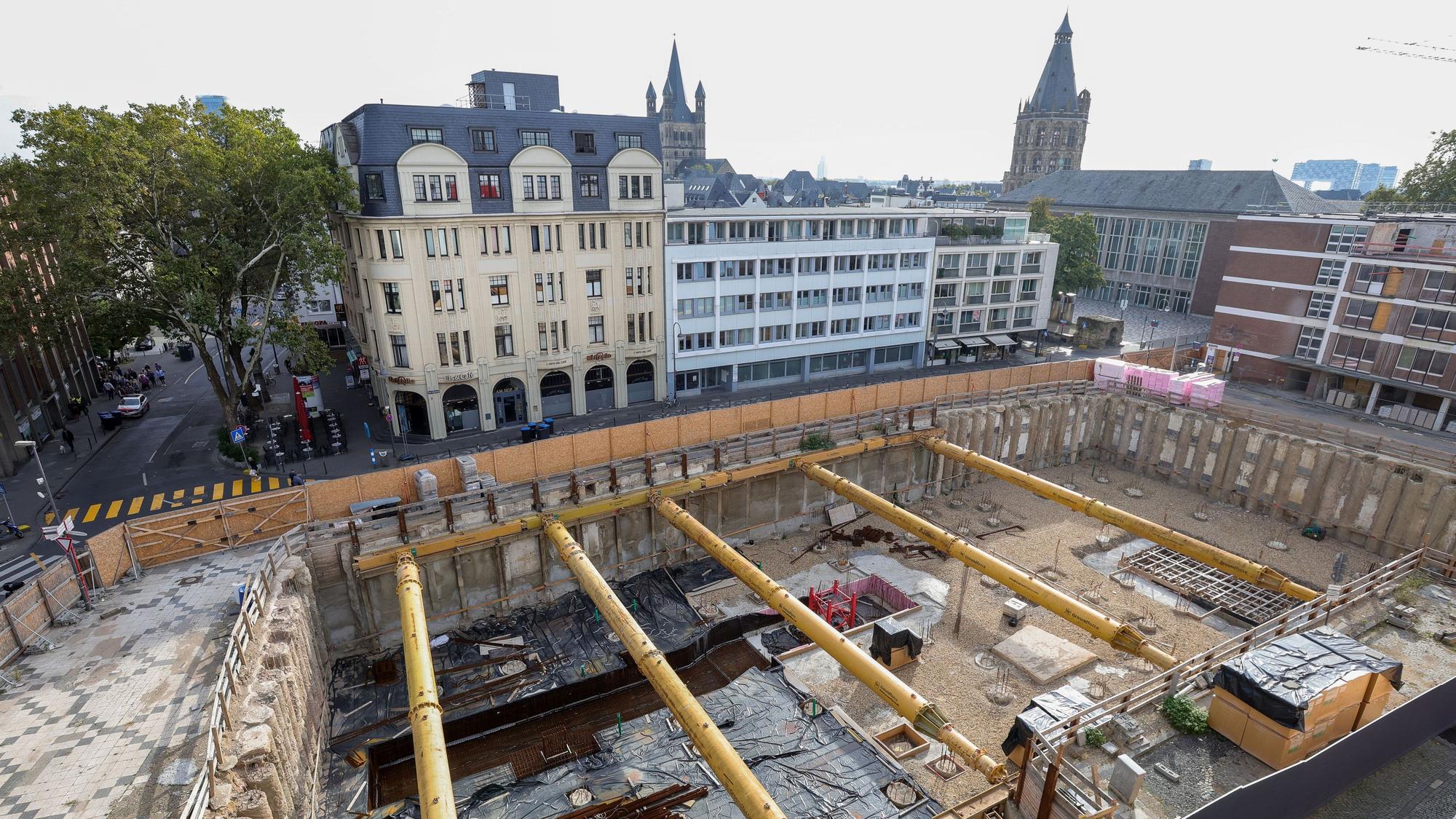 Das „Laurenz-Carré“ rund 200 Meter südlich des Doms. Momentan ruhen die Arbeiten.