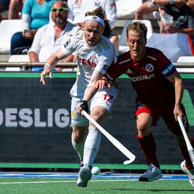 Final Four, Hockey Deutsche Meisterschaft, 2023, Mannheimer HC - Rot-Weiss Köln 2-3 2-1 Christopher Rühr 17 RWK weiß, Jan-Philipp Fischer MHC 23 Kapitän, 04.06.2023, Mannheim Mannheimer Hockey Club Deutschland *** Final Four, Hockey German Championship, 2023, Mannheim HC Rot Weiss Köln 2 3 2 1 Christopher Rühr 17 RWK white , Jan Philipp Fischer MHC 23 captain , 04 06 2023, Mannheim Mannheimer Hockey Club Germany Finale Herren RWK - MHC 3-2 4.6.23 LR-2717