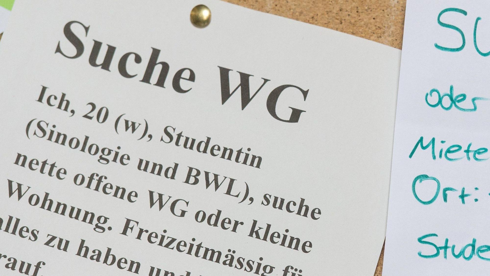 Wohnungsgesuch einer Studentin (Symbolbild)