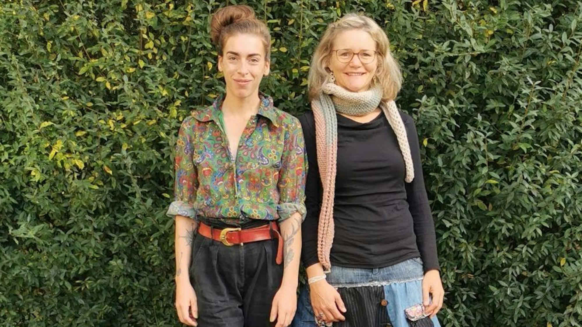 Karina Syndicus und Inga Feuser (r.).