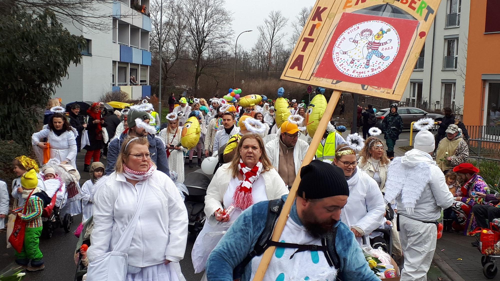 Jecke beim Kölner Veedelszug Niehl