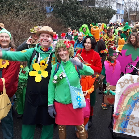 Jecke beim Kölner Veedelszug Riehl (Archivbild)