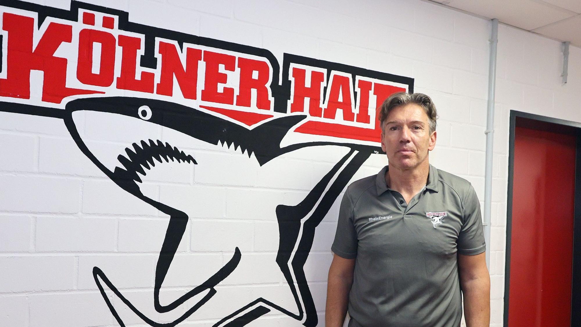 Haie-Coach Uwe Krupp tritt mit dem KEC am Freitag in Frankfurt und am Sonntag gegen Straubing an.
