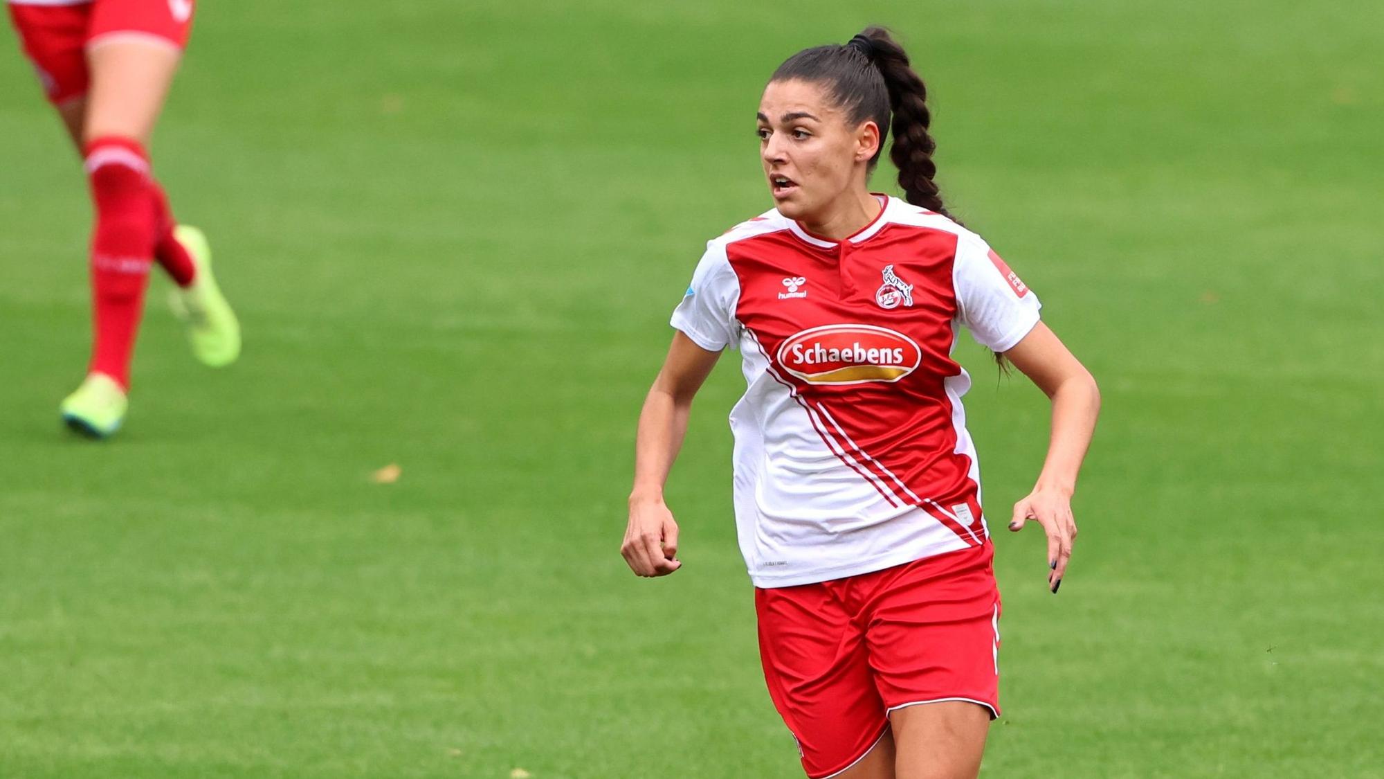 1.FC Köln vs. Turbine Potsdam, Fussball Frauen, 1. Bundesliga, Manjou Wilde (1.FC Köln), Bild: Herbert Bucco, 01.10.2022