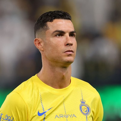 Nach dem Cristiano Ronaldo in England, Spanien und Italien große Erfolge feierte, lässt der Ausnahmestürmer seine Karriere seit Januar 2023 in Saudi-Arabien ausklingen.