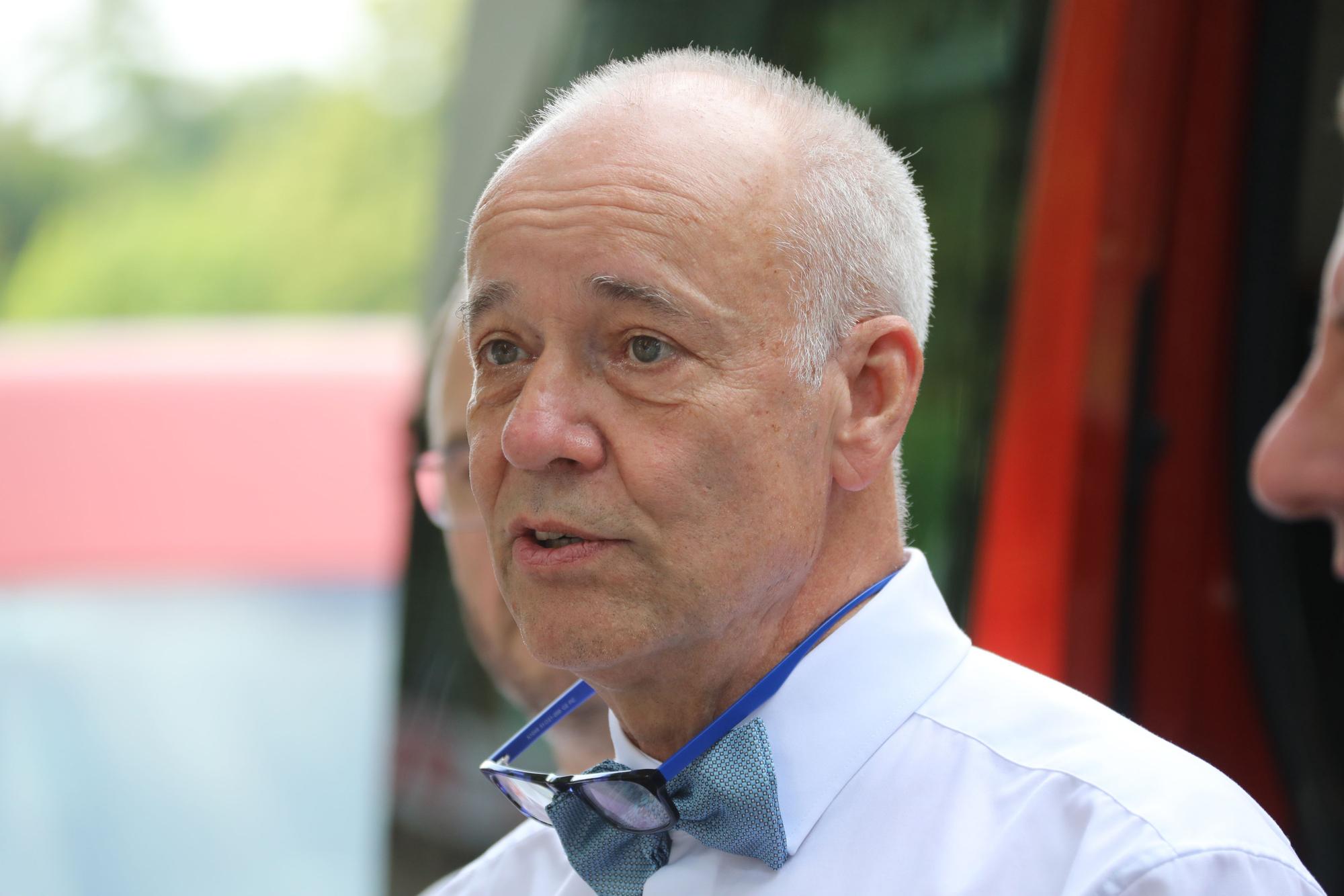 Porträt von Dr. Jürgen Zastrow