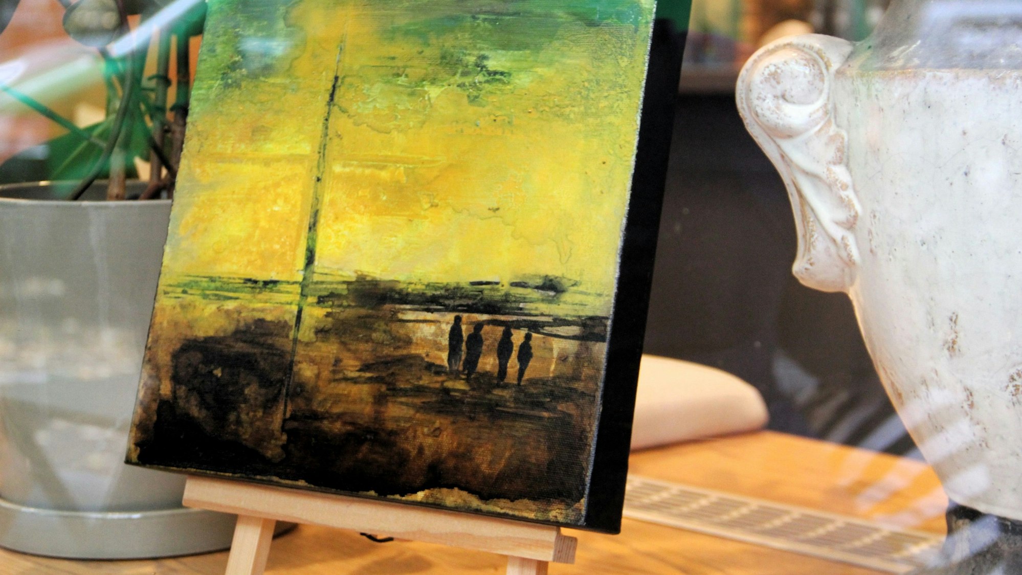 Naturmaterialien prägen die Arbeiten von Anne Ruffert in der Boulangerie Merlê (Dürener Straße 100).