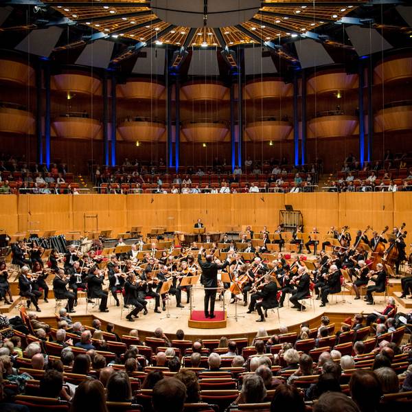 Das Gürzenich-Orchester bei einem Auftritt in der Kölner Philharmonie