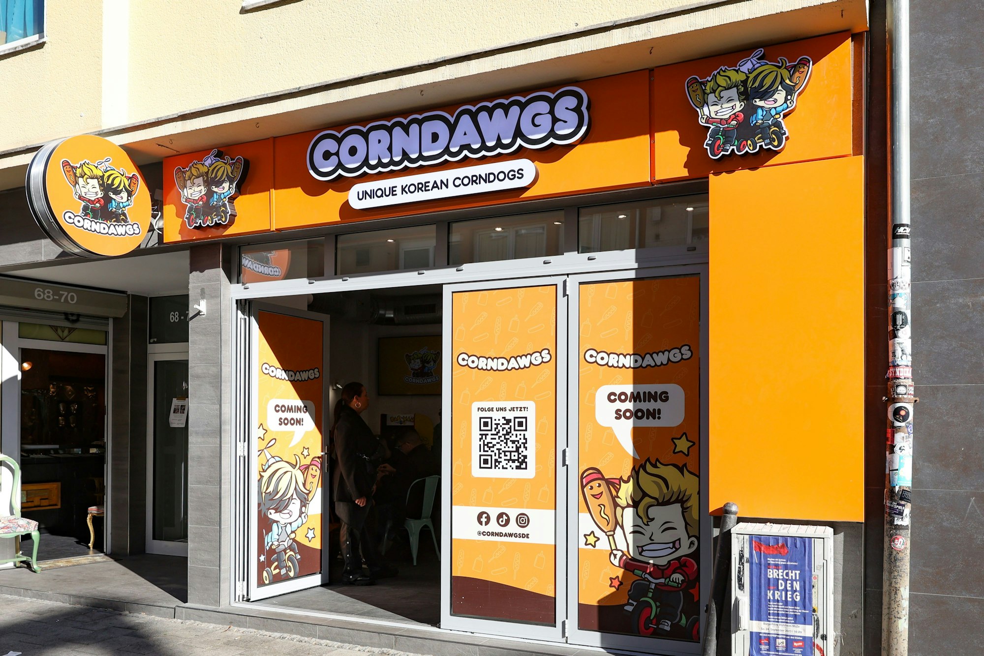 Corndawgs vor dem Opening in der Kölner Südstadt.