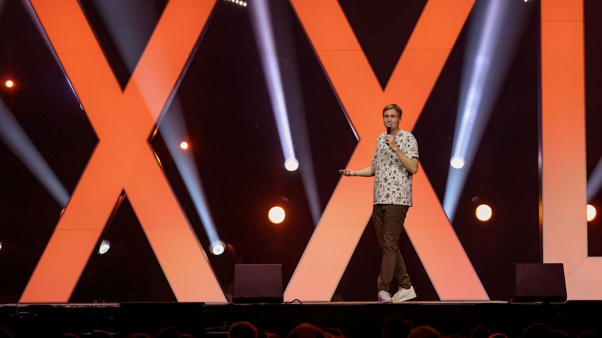 Till Reiners vor rund einem Jahr bei der Comedy Nacht in der Arena.