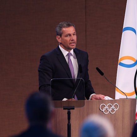 Der Kölner Sportmanager Michael Mronz ist neues Mitglied des Internationalen Olympischen Komitees und wird während der 141. IOC-Session in Mumbai vereidigt.