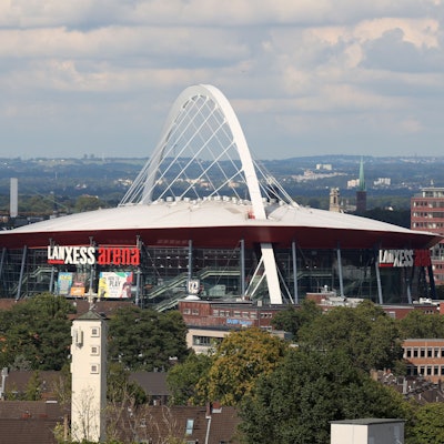Blick auf die Lanxess-Arena Köln
