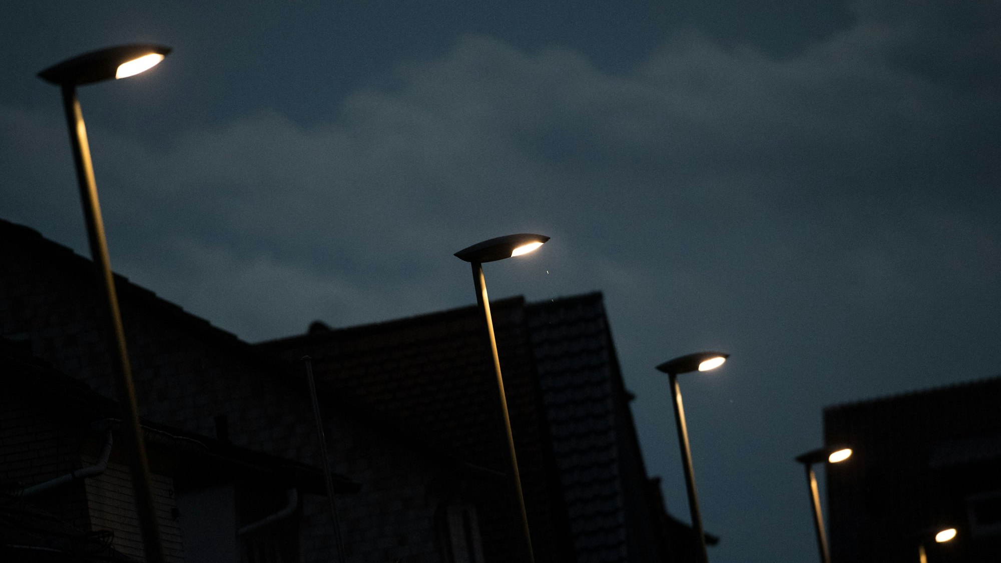 Mehrere LED-Straßenlampe.