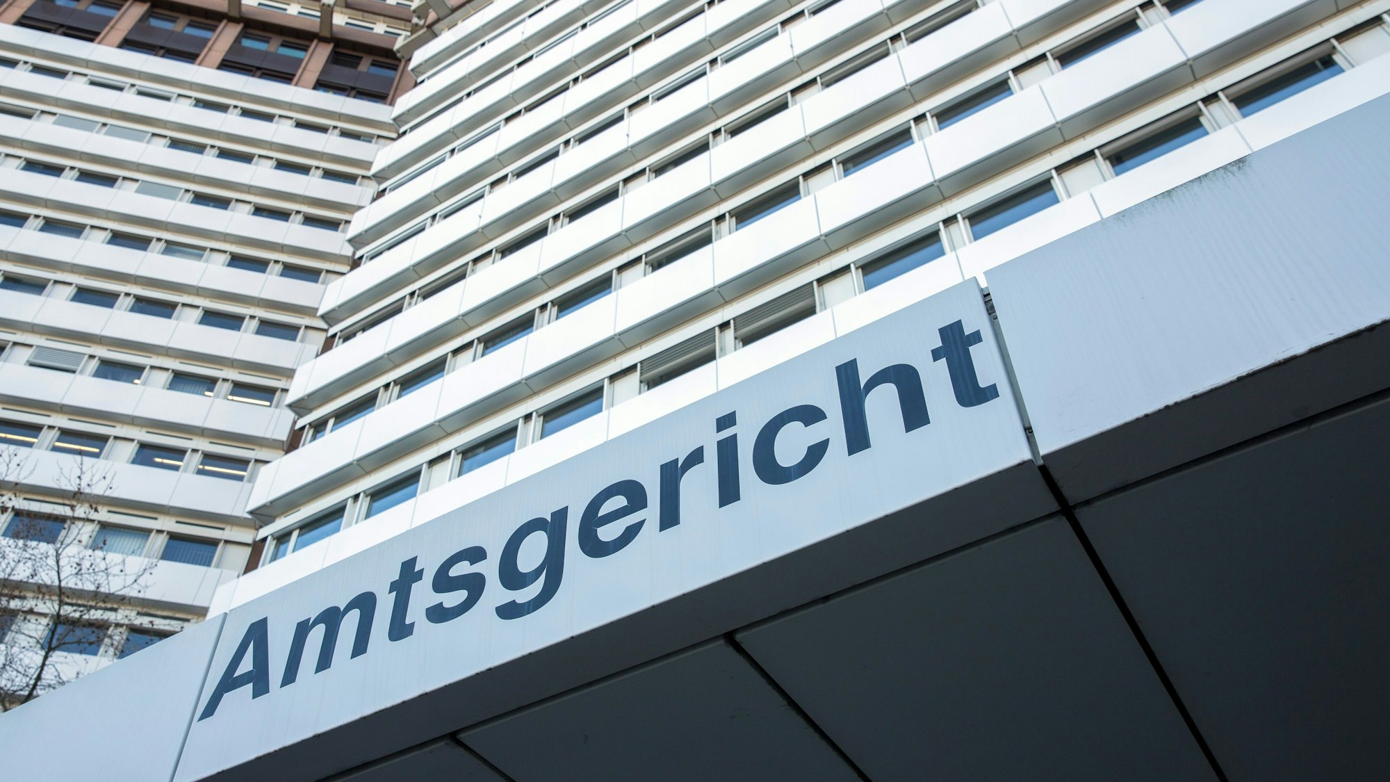 Das Land- und Amtsgericht Köln an der Luxemburger Straße.