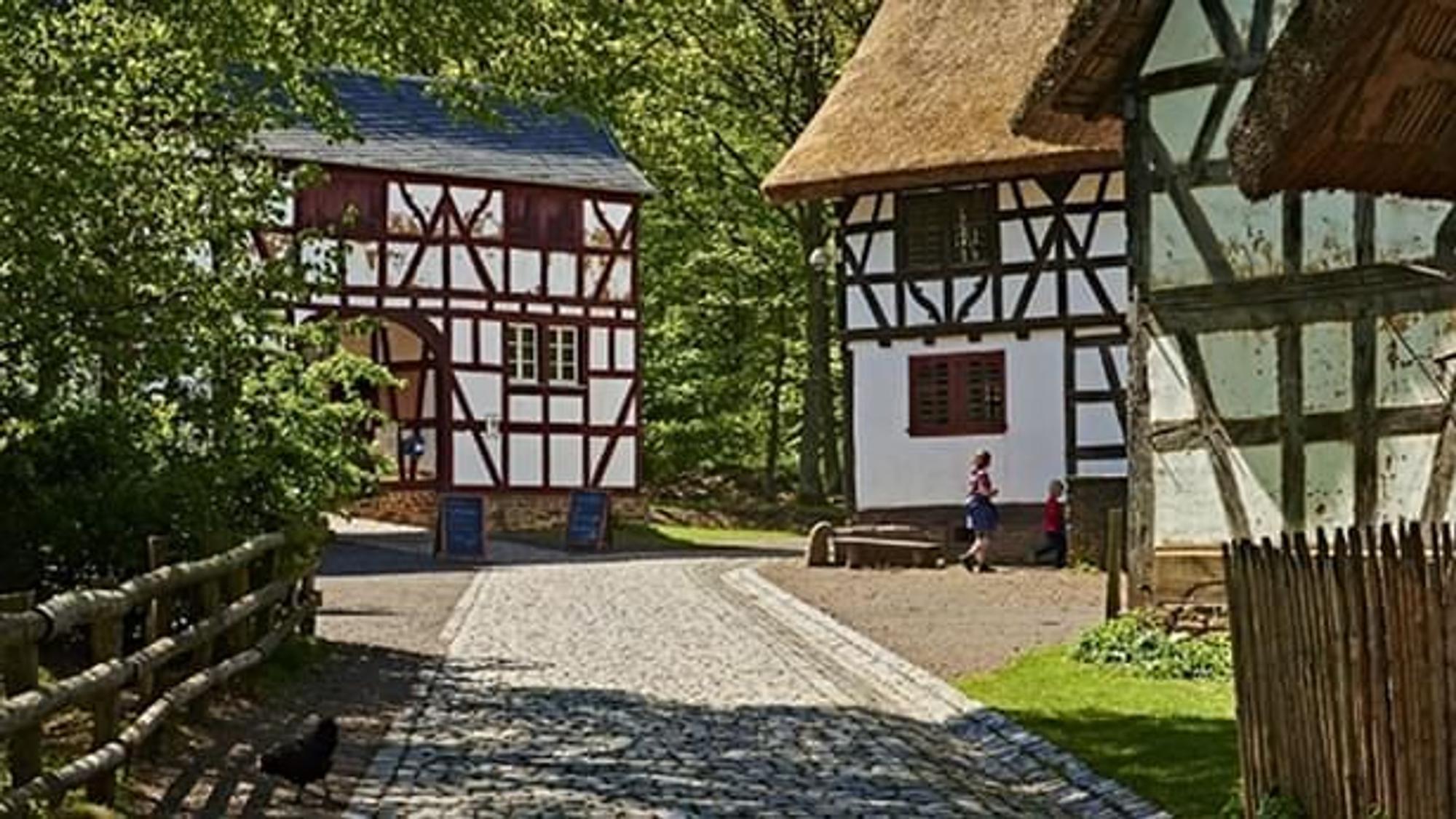 Fachwerkhäuser im LVR-Freilichtmuseum Kommern