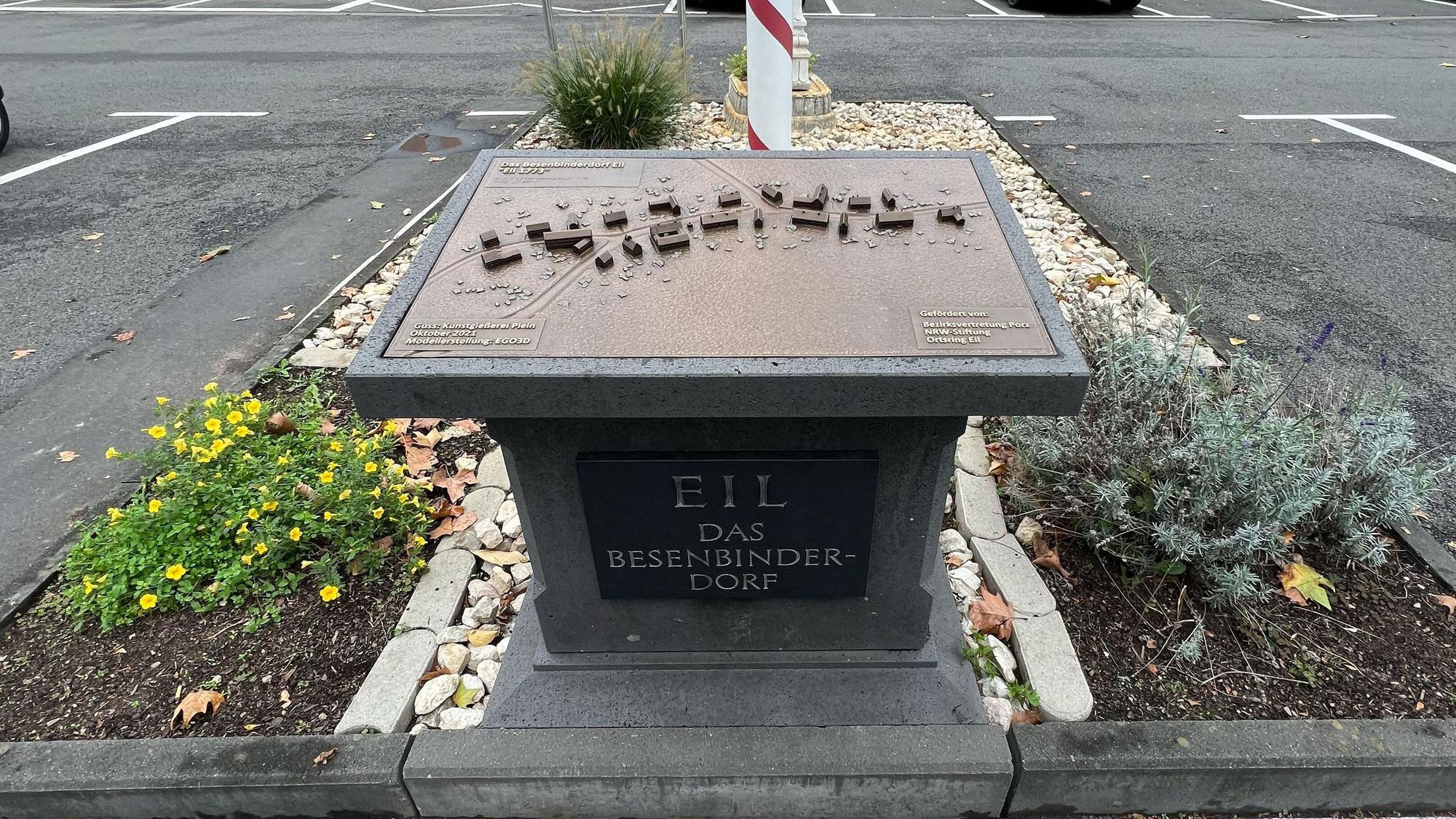 Das 3D-Modell aus Bronze am Pfarrer-Oermann-Platz zeigt einen STraßenabschnitt aus dem Jahr 1773 und ist Teil des Kulturpfades Eil.