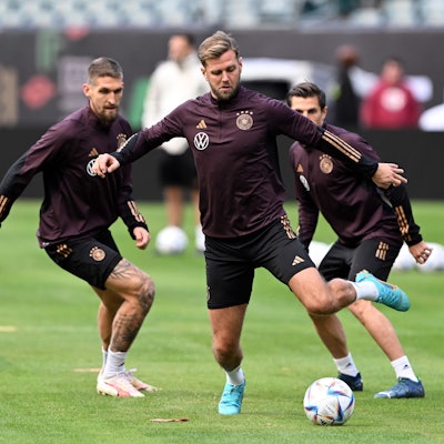 Robert Andrich (l-r), Niclas Füllkrug und Jonas Hofmann in Aktion während des Abschlusstrainings vor dem Spiel gegen Mexiko.