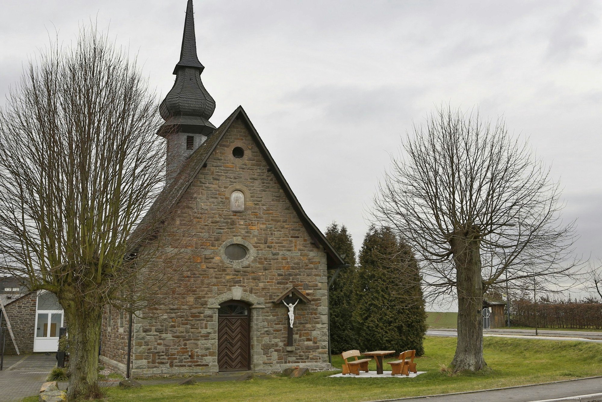 Die Rochuskapelle in Schmitzhöhe.
