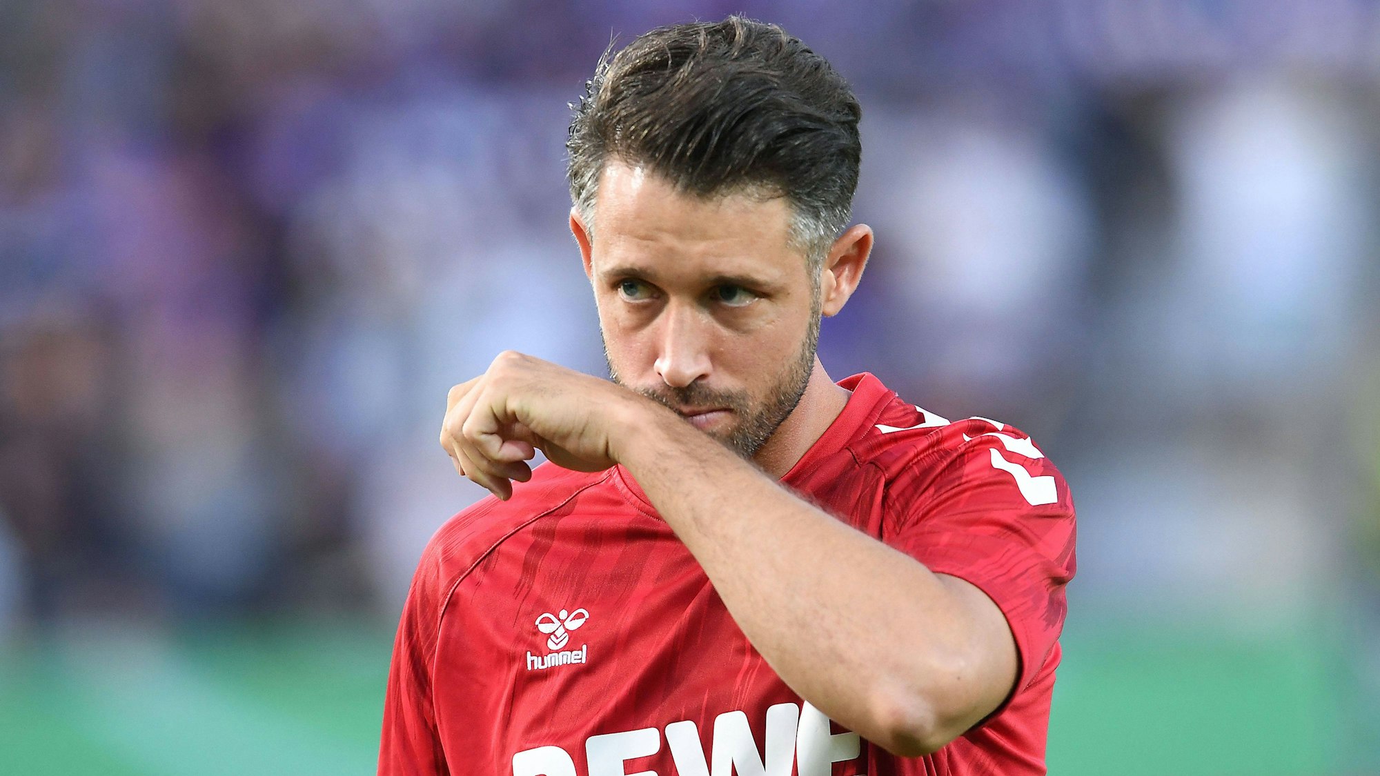 Mark Uth steht nach schier endloser Verletzungsgeschichte vor seinem Comeback – pünktlich zum Derby gegen Borussia Mönchengladbach.