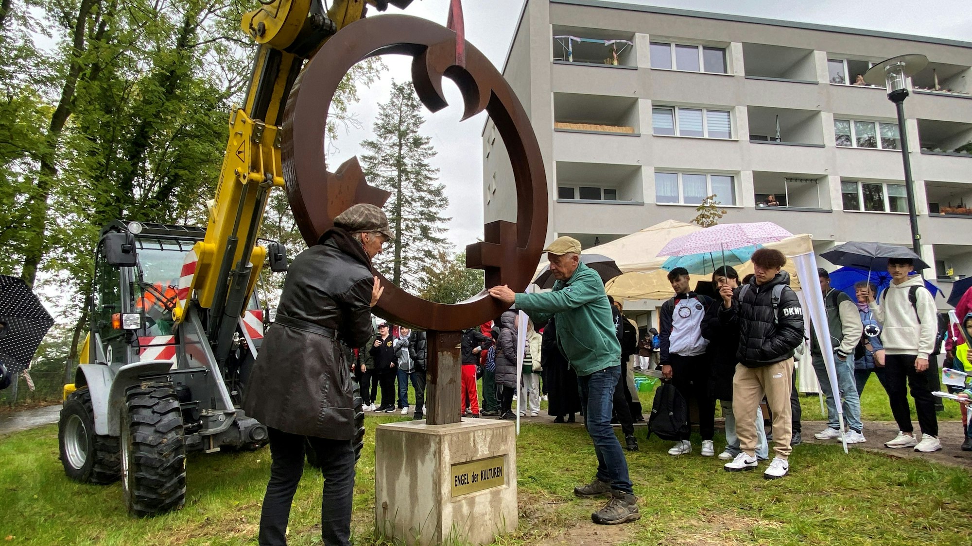 Der Engel der Kulturen wurde in Burscheid aufgestellt.