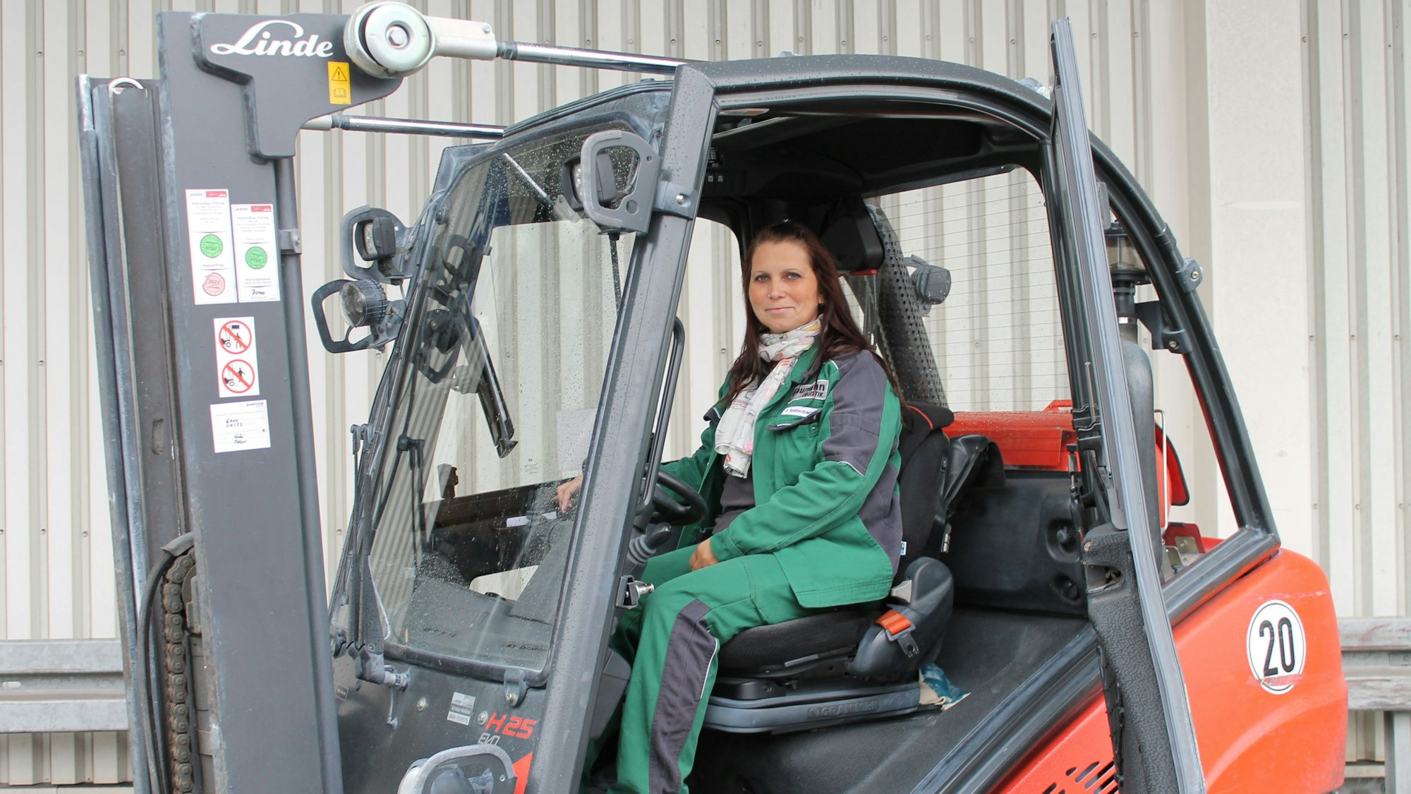 Regionalmeister Yvonne Breitenbach kämpft Ende des Monats beim Stapler-Cup um den deutschen Meistertiel.