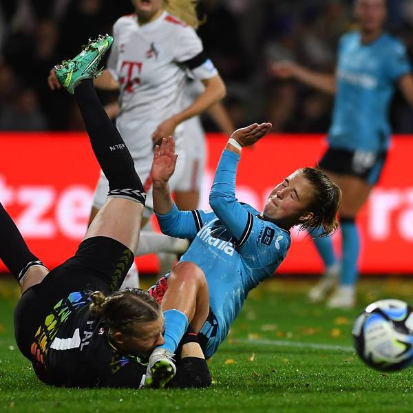 COLOGNE, GERMANY - 20 October, 2023: The match of Women Bundesliga 1.FC Koeln Frauen vs Bayer 04 Leverkusen Frauen PUBLICATIONxNOTxINxRUS Copyright: xVITALIIxVITLEOx