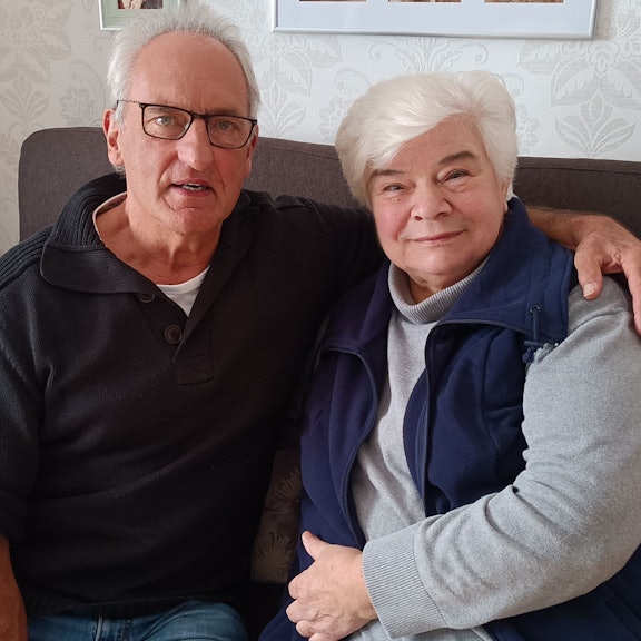 Zu sehen ist das Ehepaar.