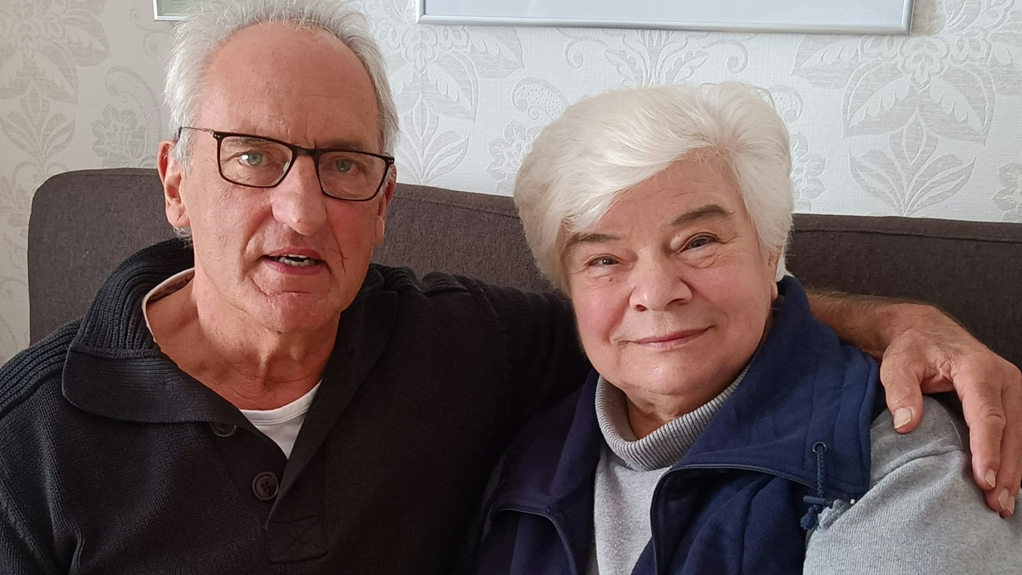 Zu sehen ist das Ehepaar.