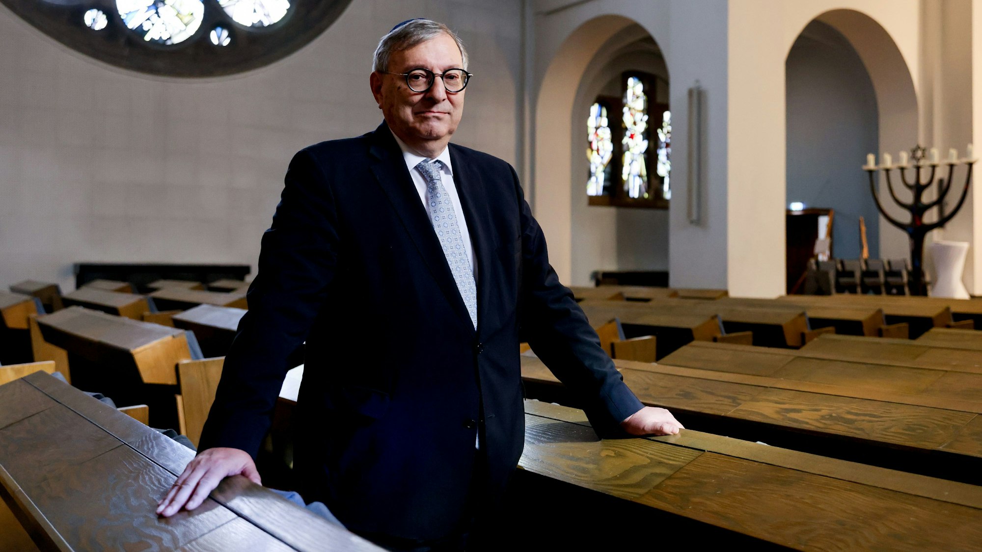 Abraham Lehrer, Vorstand der Synagogengemeinde Köln, hofft, dass der Frieden Bestand hat. (Archivbild)