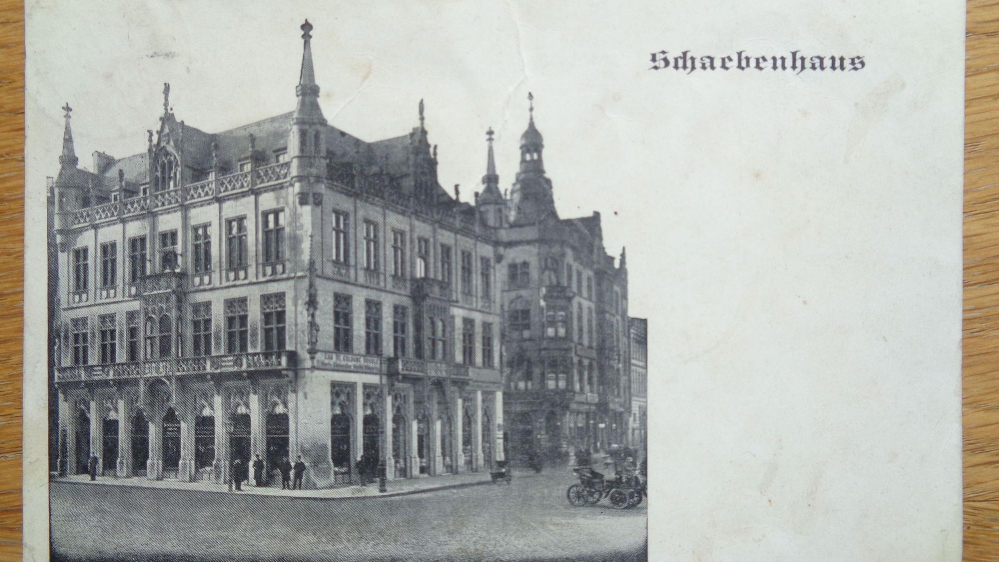 Zu sehen ist das nicht mehr bestehende Schaebenhaus in Köln auf einer Fotografie.