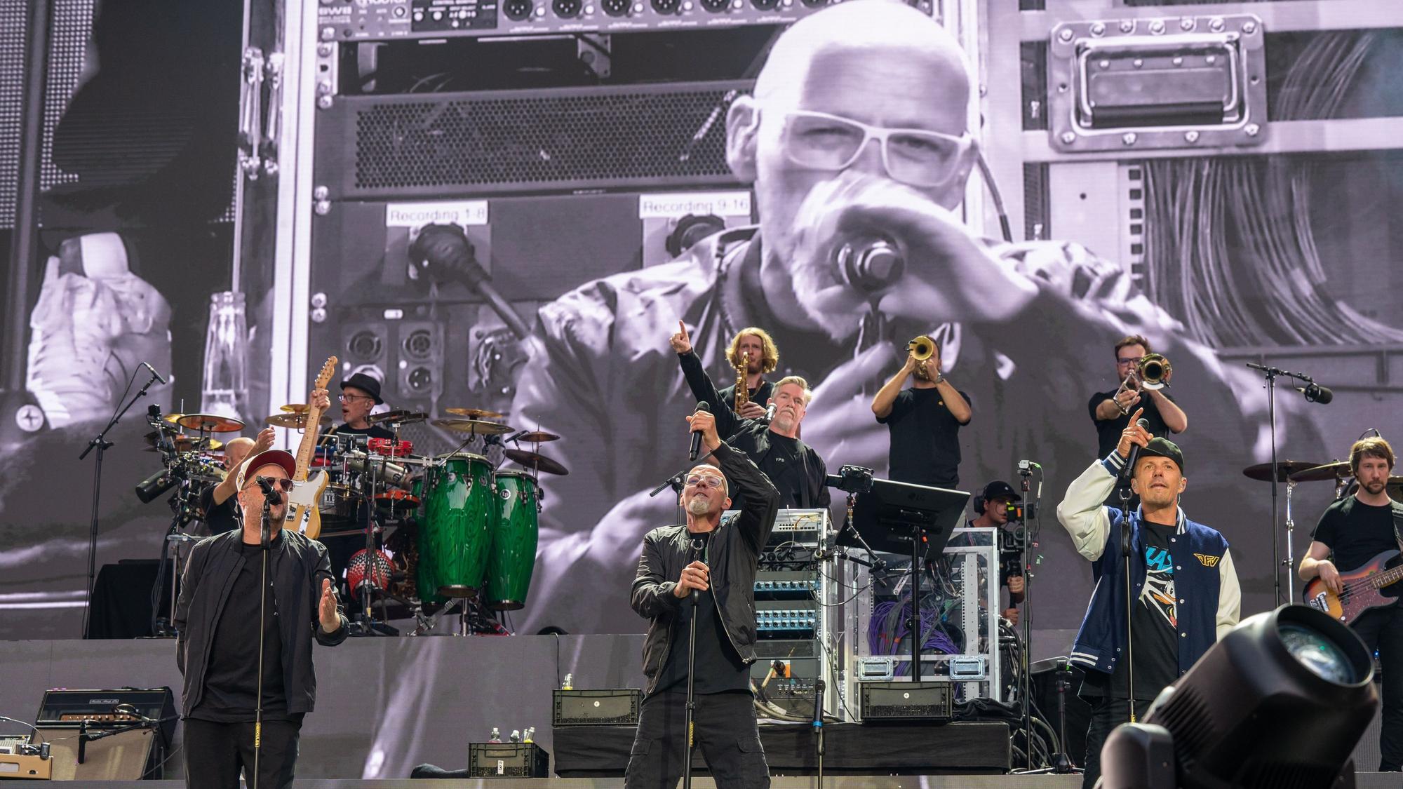 „Die Fantastischen Vier“ spielt ein Konzert im Rhein-Energie-Stadion (Symbolbild)