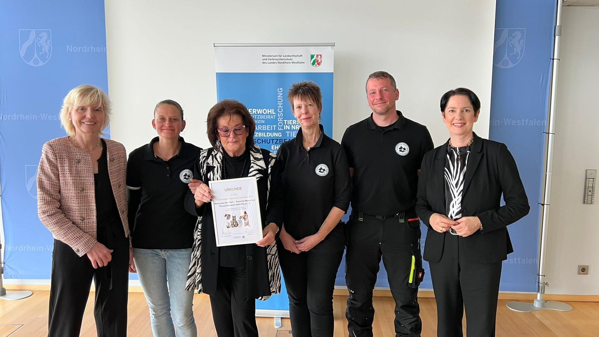 Kölner Tierschützer und Tierheim in Porz bekommt NRW-Tierschutzpreis