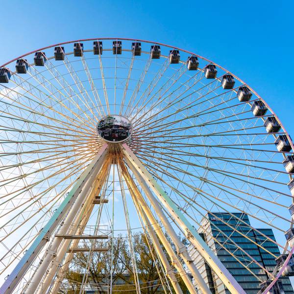 Das Riesenrad auf der Deutzer Kirmes